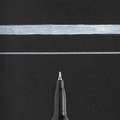 SAKURA® Pen-touch™ Metallic Ink Marker, wit — extra fine (0,7 mm)
